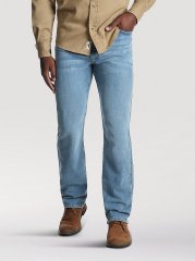 Wrangler Five Star Premium Denim Flex For Comfort Regular Fit Jean in Stonewash Light