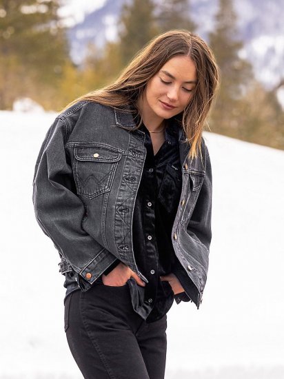 Women's Heritage Jumbo Trucker Jacket in Shadows - Click Image to Close