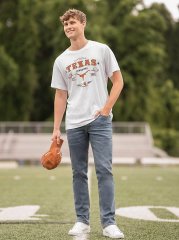 Men's Wrangler Collegiate Logo T-Shirt in University of Texas