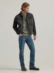 Men's Classic Bootcut Jean in Dark Mid Shade