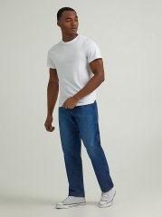 Men's Wrangler Heritage Redding Loose Fit Jean in Far Away