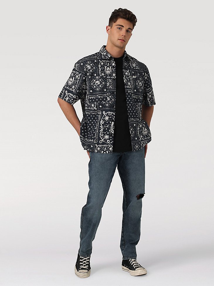 Men's Printed Woven Shirt in Dark Sapphire
